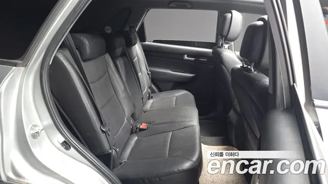 Kia Sorento 2012 thumb 12