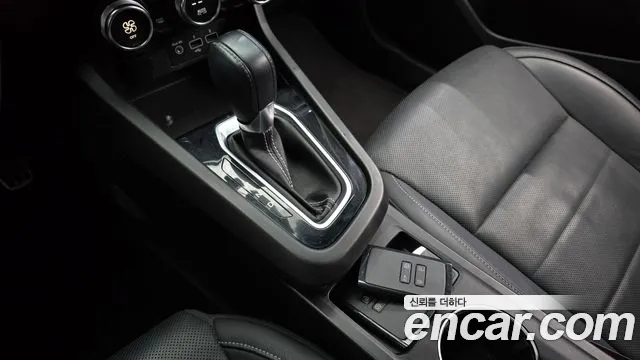 Renault-KoreaSamsung Arkana 2021 thumb 9