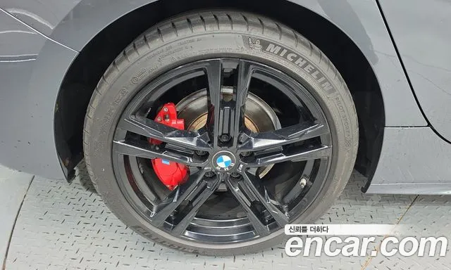 BMW 1-Series 2020 thumb 4