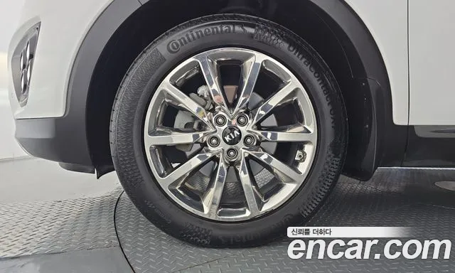 Kia Sorento 2016 thumb 5