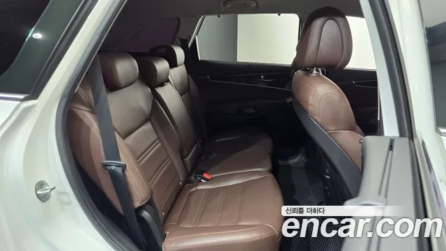 Kia Sorento 2016 thumb 11