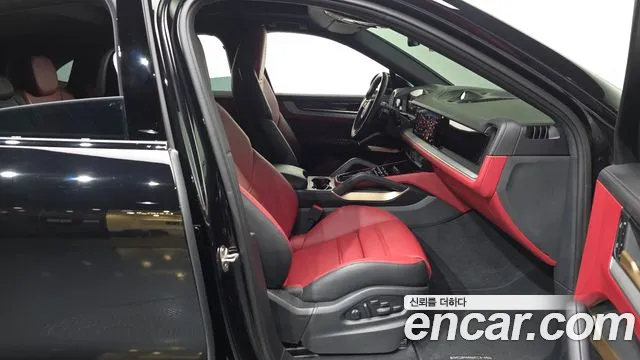Porsche Cayenne 2024 thumb 11