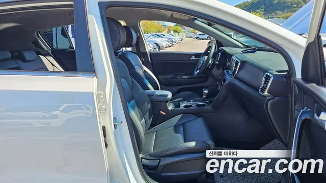 Kia Sportage 2017 thumb 12