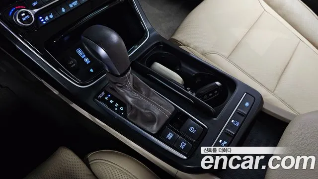 Hyundai Grandeur 2018 thumb 8