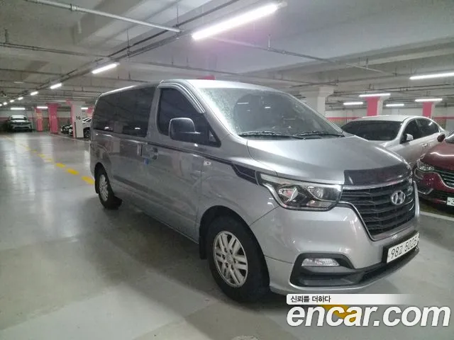 Hyundai Starex 2019 thumb 2