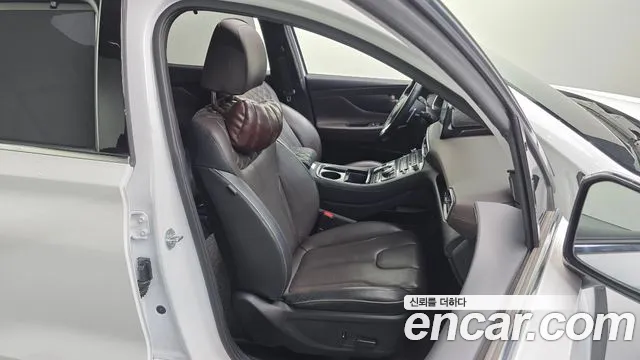 Hyundai Santa Fe 2021 thumb 11