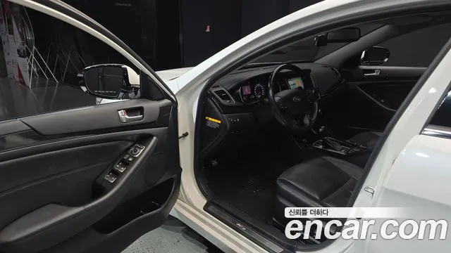 Kia K7 2013 thumb 10