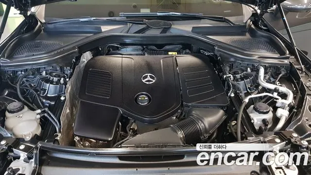 Mercedes-Benz GLC 2024 thumb 6