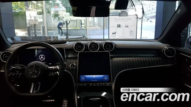Mercedes-Benz GLC 2024 thumb 7