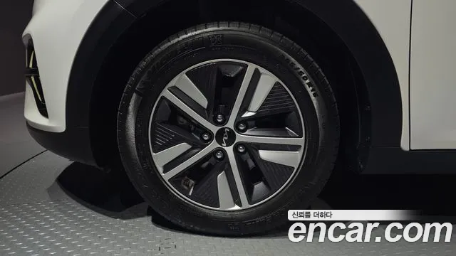 Kia Niro 2021 thumb 5
