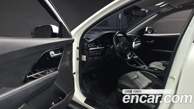 Kia Niro 2021 thumb 10