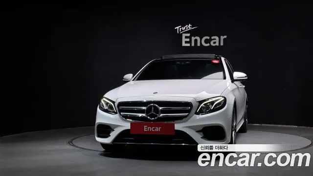 Mercedes-Benz E-Класс 2020 thumb 3