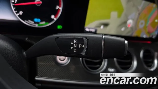 Mercedes-Benz E-Класс 2020 thumb 9