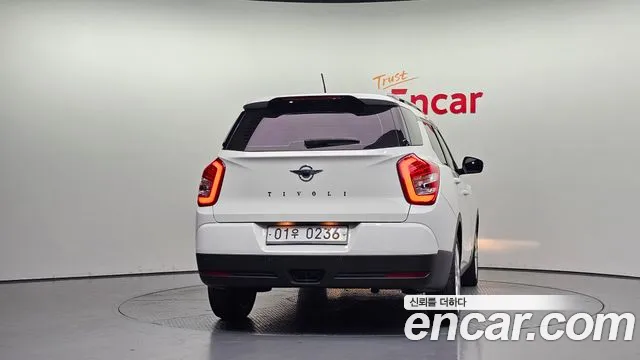KG_Mobility_Ssangyong TIBOLI 2016 thumb 4