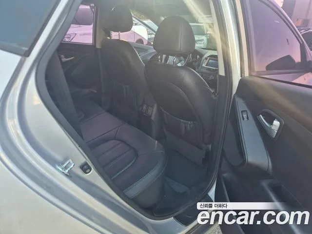 Hyundai Tucson 2013 thumb 8