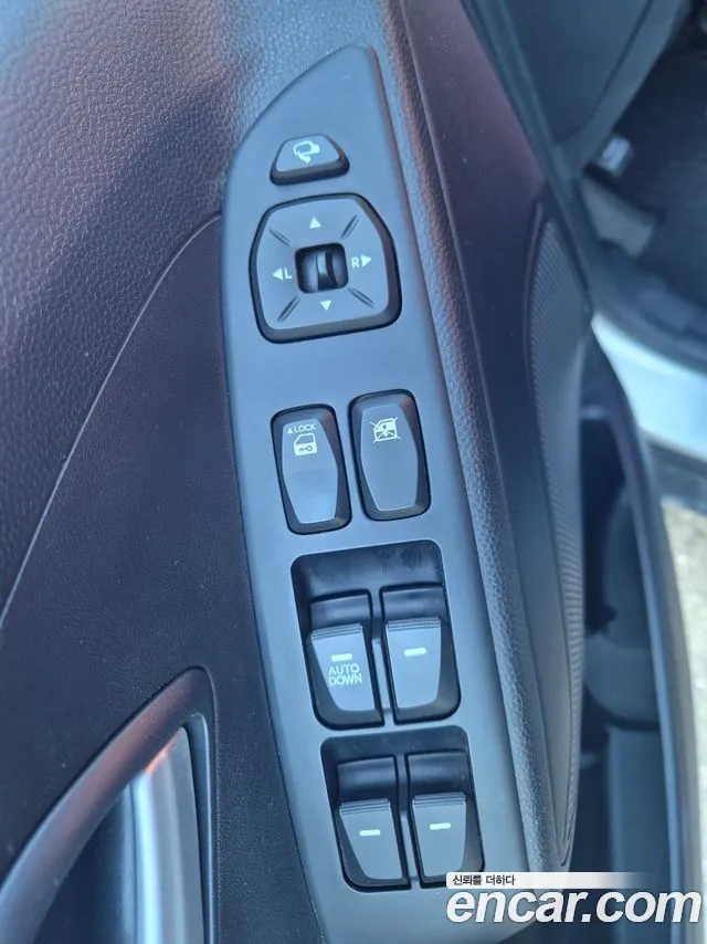 Hyundai Tucson 2013 thumb 10