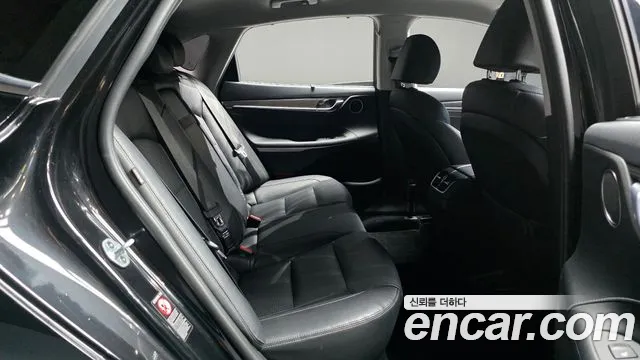 Hyundai Grandeur 2018 thumb 10