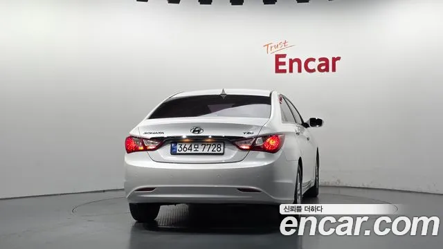 Hyundai Sonata 2011 thumb 4