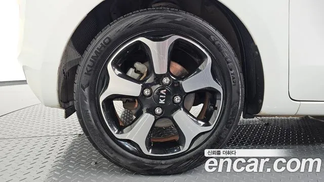 Kia Ray 2013 thumb 4