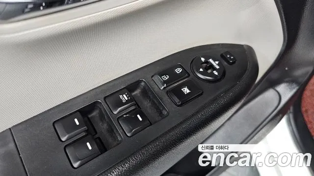 Kia Ray 2013 thumb 12