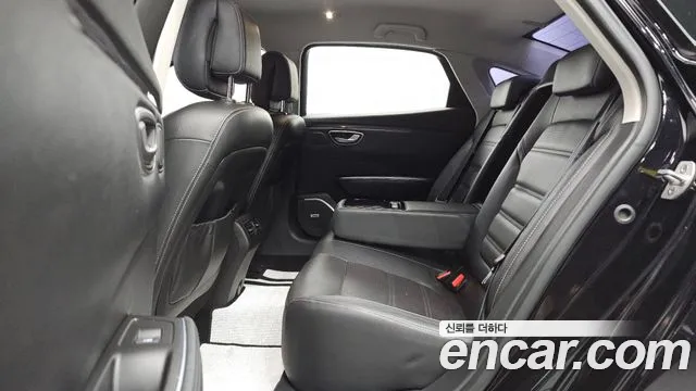 Renault-KoreaSamsung Megane 2016 thumb 11