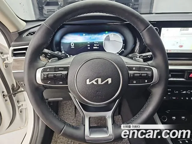 Kia K5 2023 thumb 6