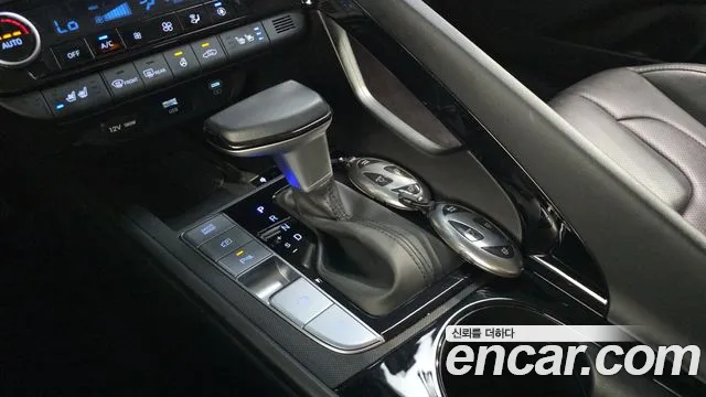 Hyundai Avante 2023 thumb 9