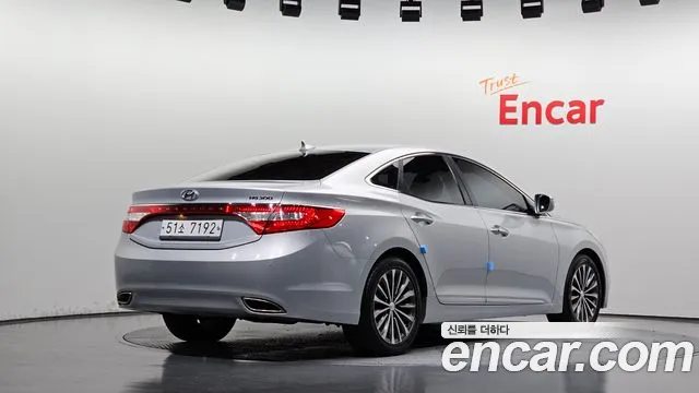Hyundai Grandeur 2013 thumb 2