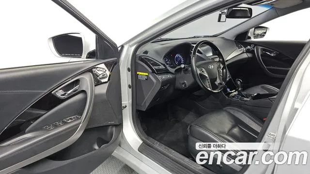 Hyundai Grandeur 2013 thumb 10