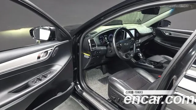 Hyundai Grandeur 2018 thumb 10