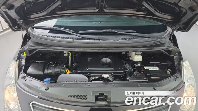 Hyundai Starex 2016 thumb 6