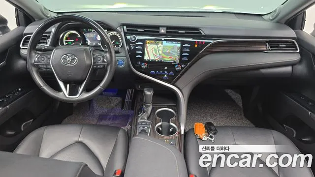 Toyota Camry 2020 thumb 7