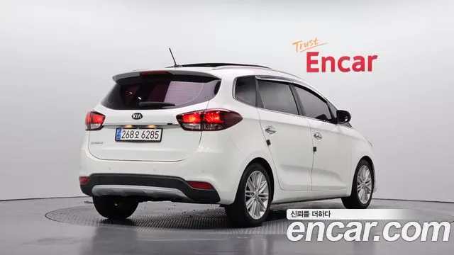 Kia Carens 2016 thumb 2