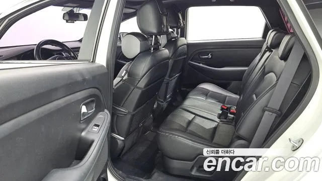 Kia Carens 2016 thumb 12