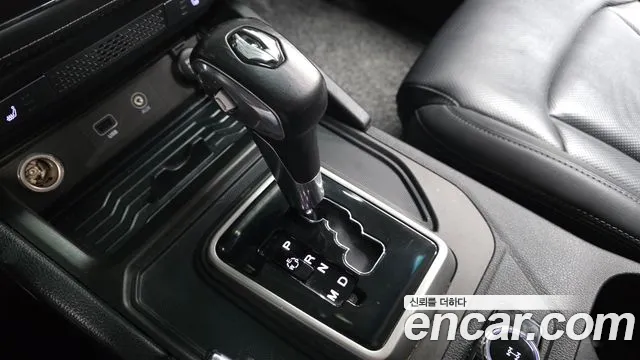 KG_Mobility_Ssangyong Rexton 2019 thumb 8