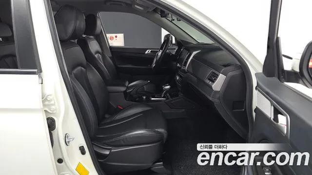 KG_Mobility_Ssangyong Rexton 2019 thumb 10