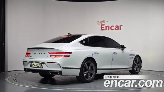 Genesis G80 2022 thumb 2