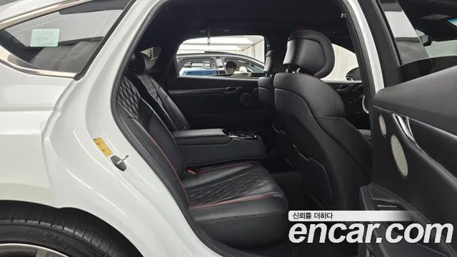 Genesis G80 2022 thumb 11