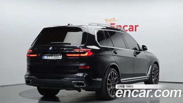 BMW X7 2023 thumb 2