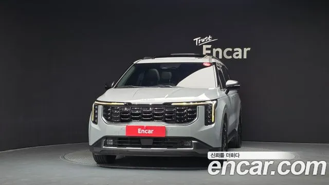 Kia Carnival 2024 thumb 3