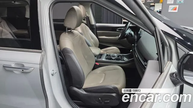 Kia Carnival 2024 thumb 12