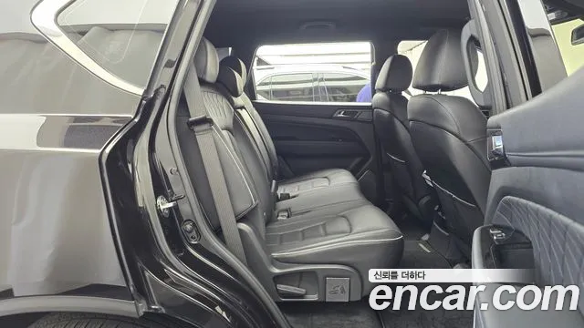 KG_Mobility_Ssangyong Rexton 2023 thumb 11