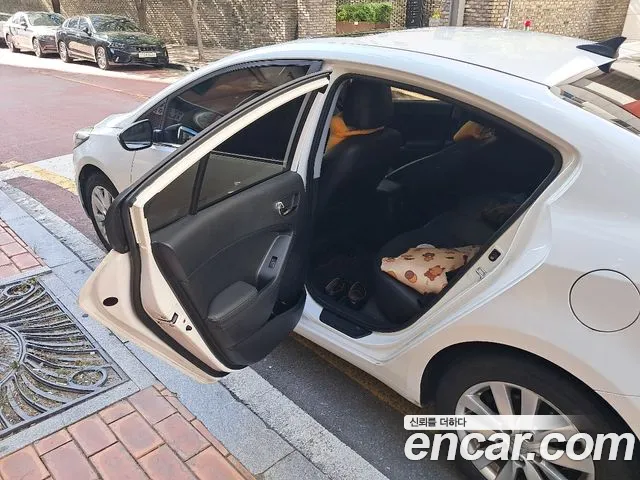 Kia K3 2014 thumb 10