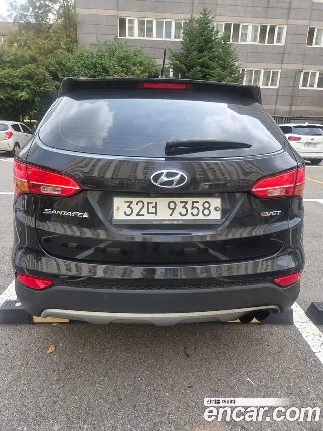 Hyundai Santa Fe 2013 thumb 3