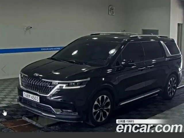 Kia Carnival 2021 thumb 11