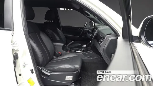 KG_Mobility_Ssangyong Rexton 2021 thumb 10
