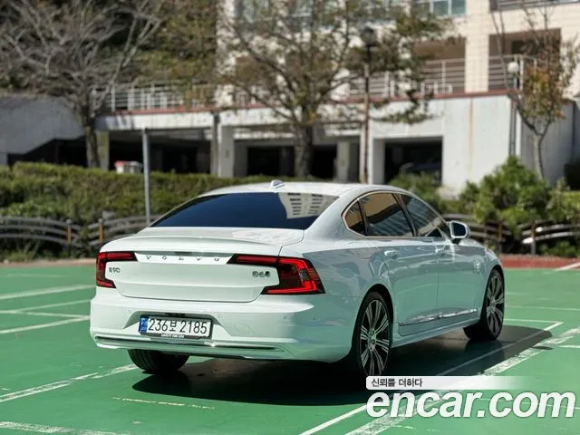 Volvo S90 2024 thumb 4