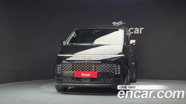Hyundai Staria 2022 thumb 3