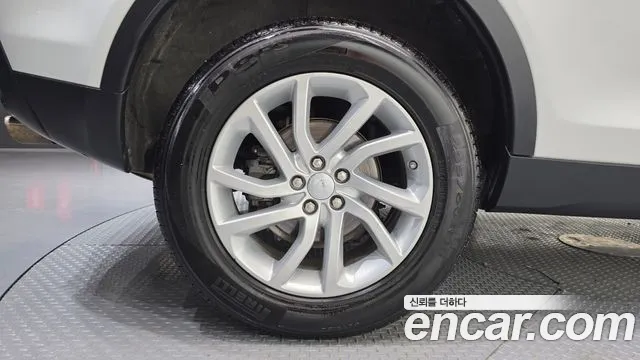 Land Rover Discovery Sport 2018 thumb 5
