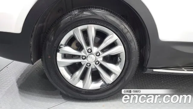 Hyundai Santa Fe 2017 thumb 4